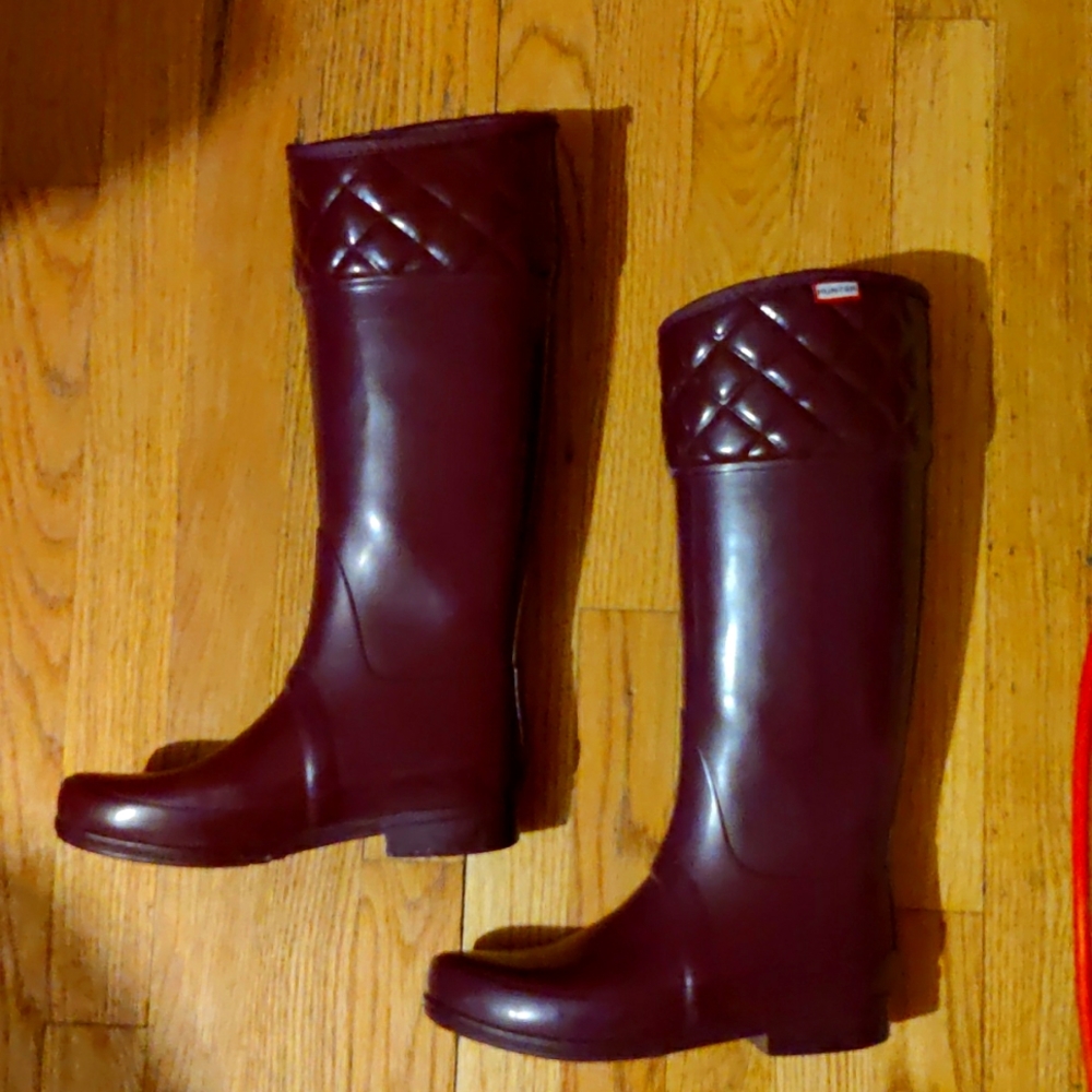 Hunter purple rain boots